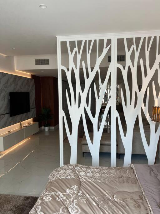Modern Studio In The Heart Of Амман Экстерьер фото